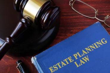 Trusts and Estates Lawyer in NYC